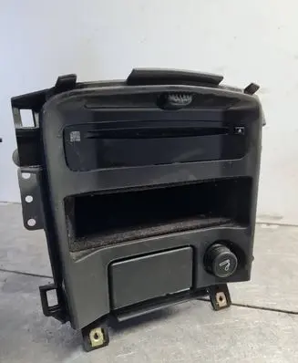 Nissan Primera Radio/CD/DVD/GPS head unit 28185AV700 PN2419F CL053310012291