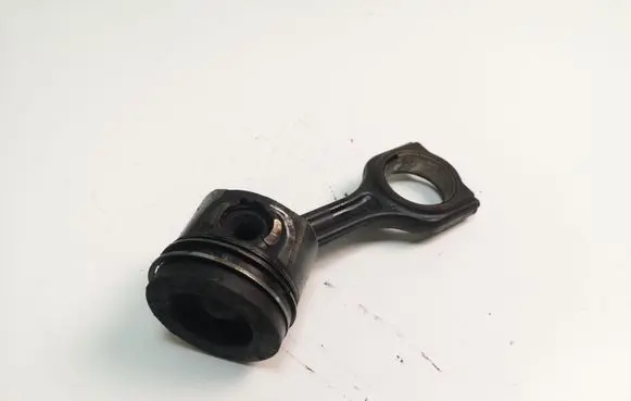 Ford Focus Piston 