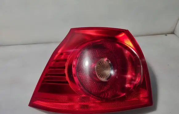 Volkswagen Golf V Rear/tail lights 1K6945095E