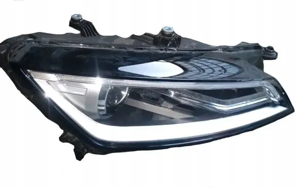 Audi TT TTS RS Mk3 8S Headlight/headlamp 8S0941006C