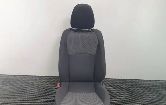 Toyota Yaris Front driver seat 