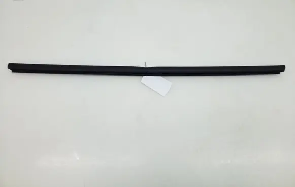 Mercedes-Benz CLC CL203 Front door trim bar A2037252265