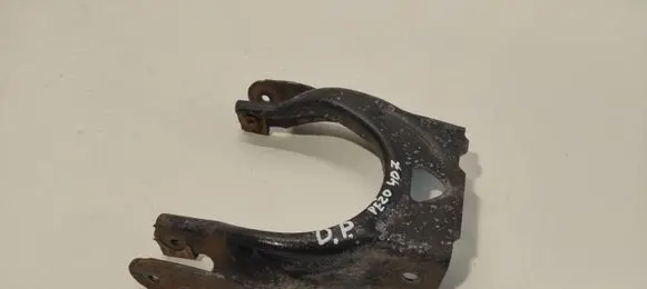 Peugeot 407 Front lower control arm/wishbone 446332C