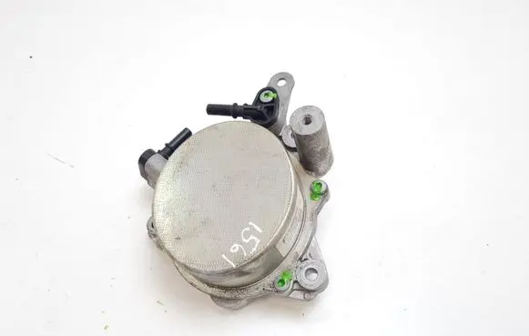 Ford Mondeo MK IV Vacuum pump 70213905