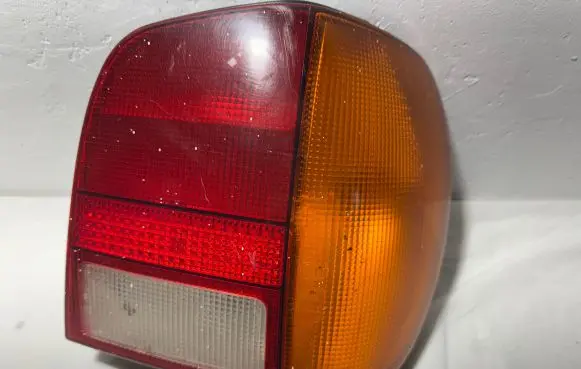 Volkswagen Polo III 6N 6N2 6NF Rear/tail lights 6N0945258A 962566
