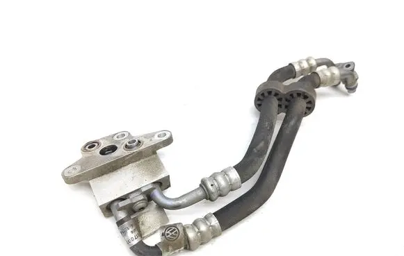 Volkswagen Tiguan Allspace Gearbox oil cooler pipe/hose 09P317027A 5QF3178