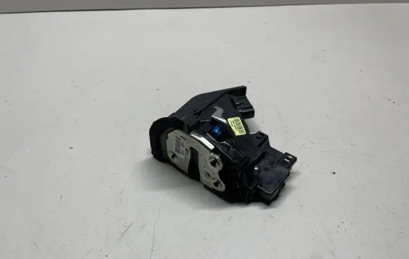 KIA Rio Rear door lock 81420H8010