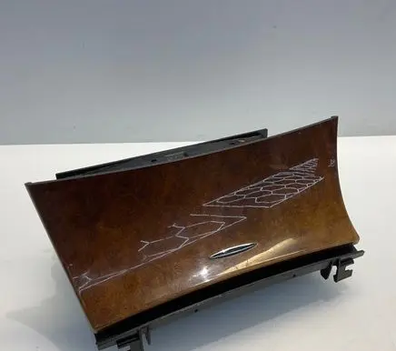 Mercedes-Benz E W211 Car ashtray A2118101330 2118101330