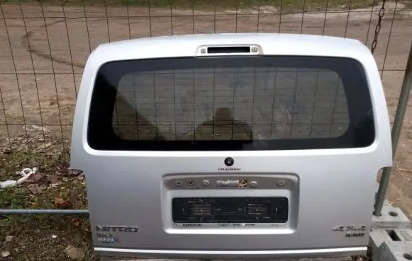 Dodge Nitro Tailgate/trunk/boot lid