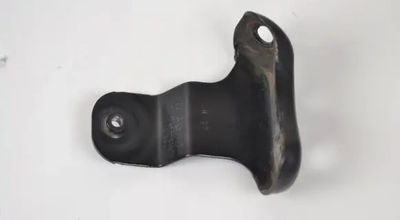 Volkswagen Golf V Other engine bay part 1K0199588