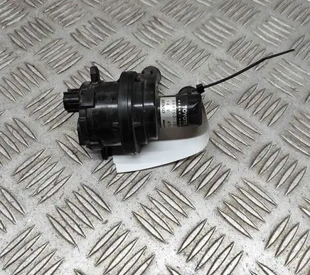 Lexus GS 250 350 300H 450H Electric auxiliary coolant/water pump 0641001301