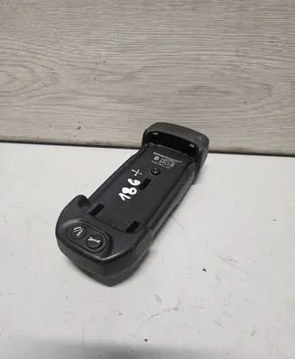 Volkswagen PASSAT B6 Bluetooth control unit holder 3C0051435BN 031303 2220311