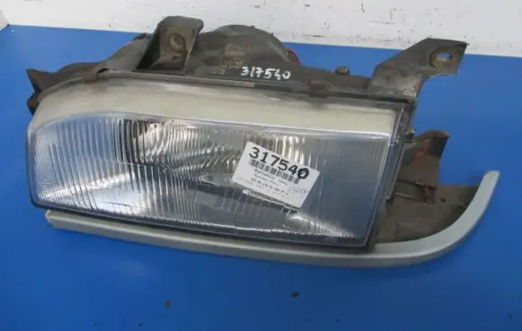 Hyundai Pony Headlight/headlamp