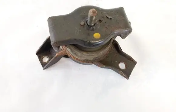 Hyundai Getz Engine mount bracket 213151c220 21315-1c220