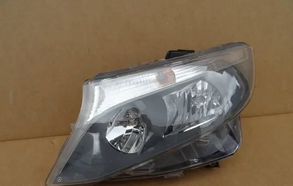 Mercedes-Benz Vito Viano W447 Headlight/headlamp A4479065800