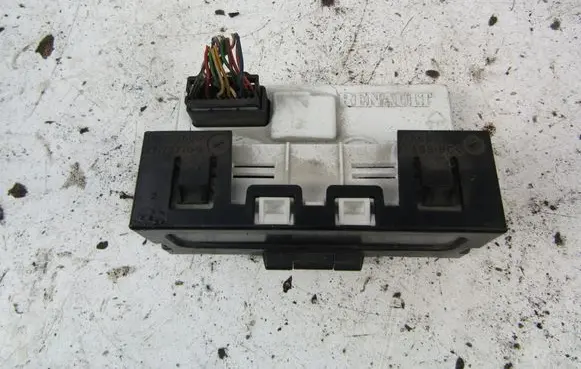 Renault Thalia I Screen/display/small screen 8200380298