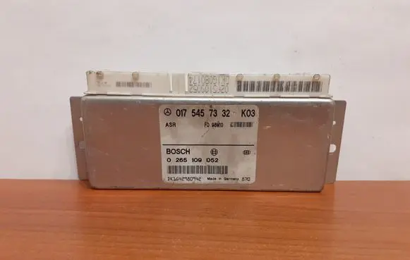 Mercedes-Benz E W210 ABS control unit/module 4713 0175457332