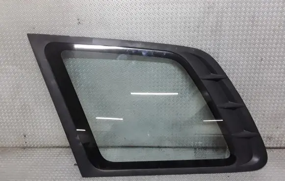Hyundai Santa Fe Rear side window