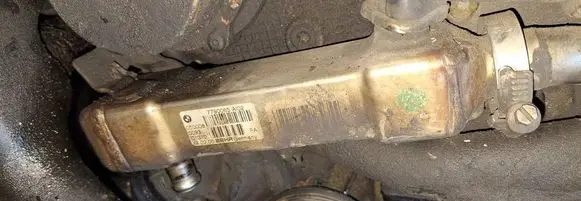 BMW 1 E81 E87 EGR valve cooler 7790065 0500080093
