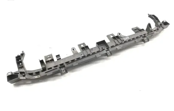 Front bumper mounting bracket