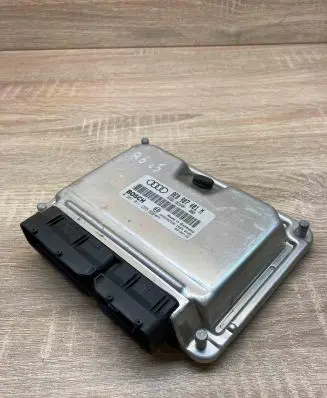 Audi A6 S6 C5 4B Engine control unit/module ECU 8E0907401M 0281011255