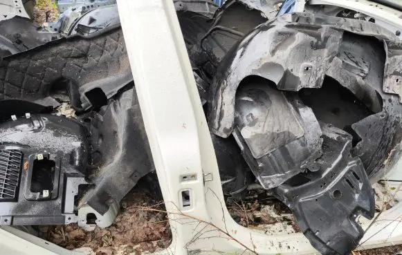 Porsche Cayenne (92A) Pillar (middle) 