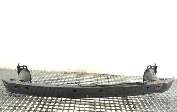 Toyota RAV 4 (XA40) Front bumper support beam 