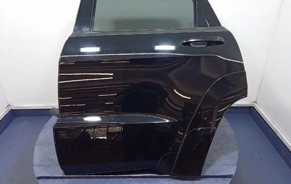 Jeep Grand Cherokee Rear door 