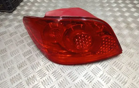 Rear/tail lights
