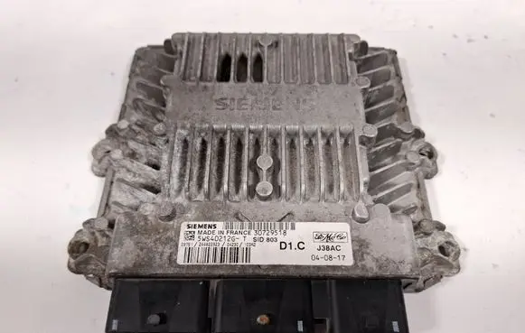 Volvo S40 Engine control unit/module 30729518