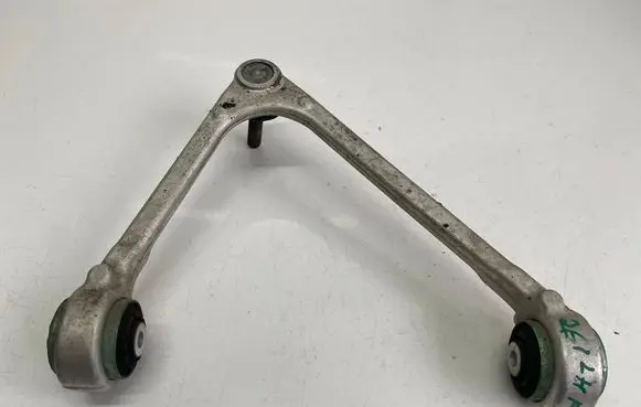 Jaguar F-Type Front lower control arm/wishbone 3091L