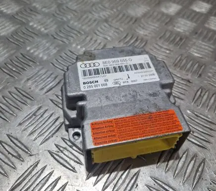 Audi A4 S4 B7 8E 8H Airbag control unit/module 8E0959655G 0285001668
