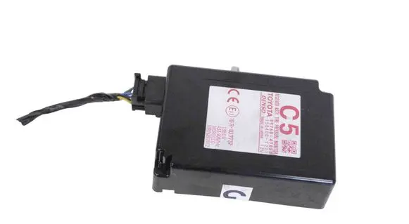 Toyota Prius (XW30) Tire pressure control unit 1584007211 8976047050