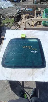 Citroen Berlingo Rear windscreen/windshield window 1212123