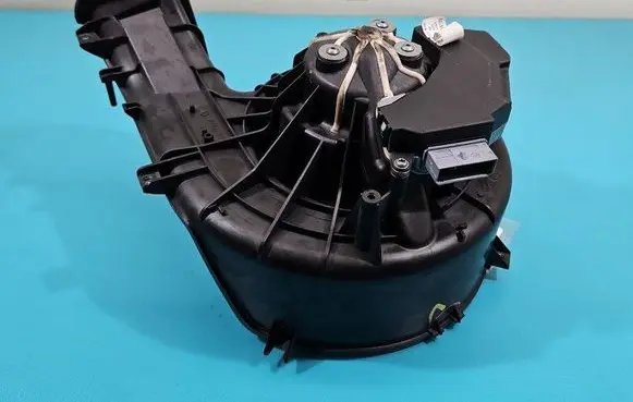 Heater fan/blower