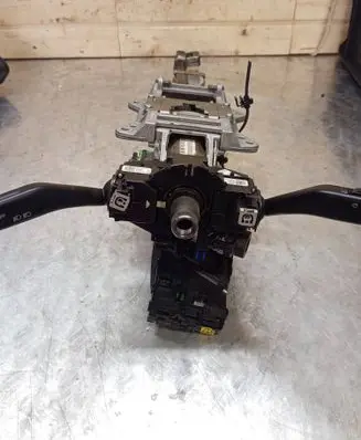 Volkswagen Golf V Steering wheel axle 532426 1K0953549E 1K0971616D