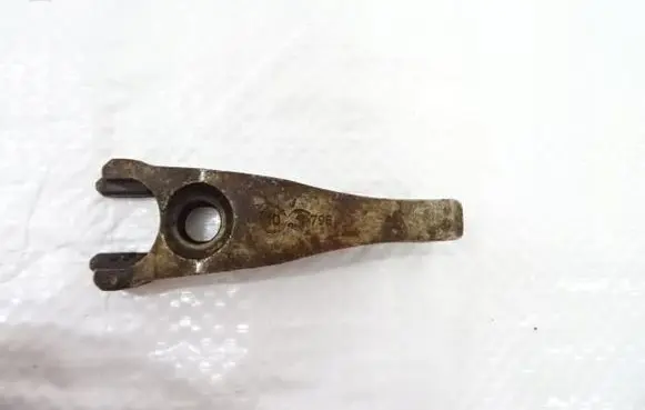 Peugeot Expert Fuel Injector clamp holder 