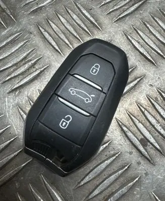 Opel Grandland X Ignition key/card 9842700280