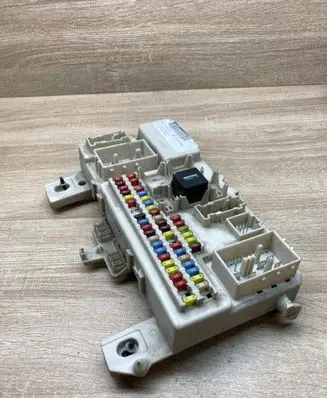Ford Focus C-MAX Fuse module 4M5T14A073CF