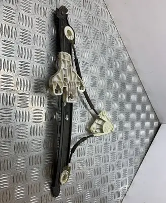 Seat Toledo III (5P) Rear window lifting mechanism without motor