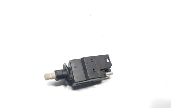 Mercedes-Benz E W210 Brake pedal sensor switch 0015450109