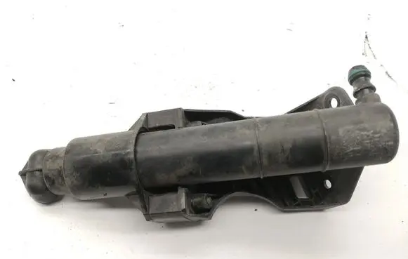 Mercedes-Benz GL X164 Headlight washer spray nozzle