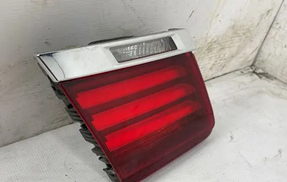 BMW 7 F01 F02 F03 F04 Tailgate rear/tail lights 7300271 27000106