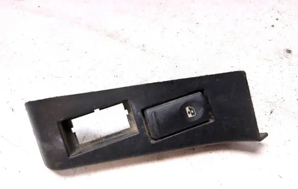 Renault Master II Electric window control switch 7700351692G