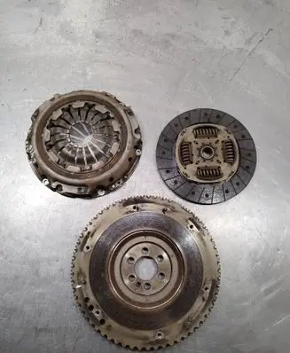 Renault Clio IV Clutch set kit 301012426r 1002958