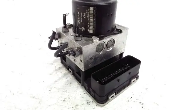 Volkswagen Touareg II ABS Pump 7P0614517J 7P0907379J