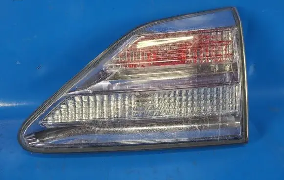 Lexus RX III Boot/trunk interior light 815800E020