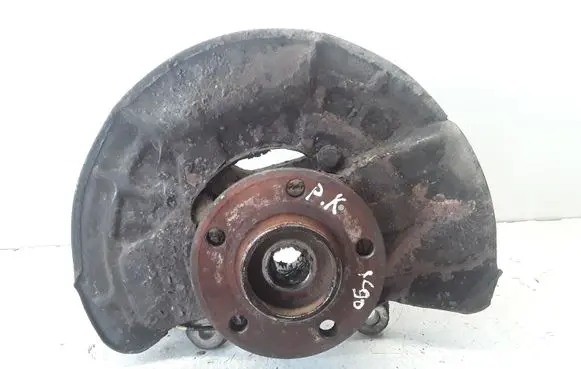 Volvo XC90 Front wheel hub spindle knuckle