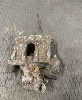 Ford Focus Rear brake caliper