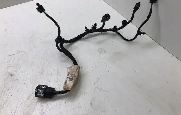 Ford Mondeo MK V Fuel injector wires DU5T9F666